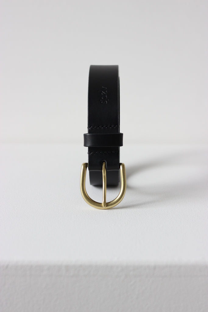 Brass buckle belt black
